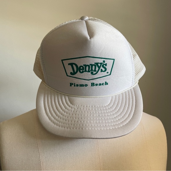 Vintage Dennys Pismo Beach White Trucker Hat SnapBack cap - Picture 1 of 9